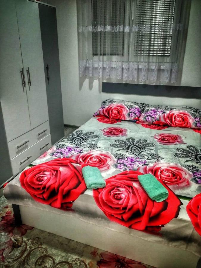 Apartman Visoko-Oaza Mira Экстерьер фото