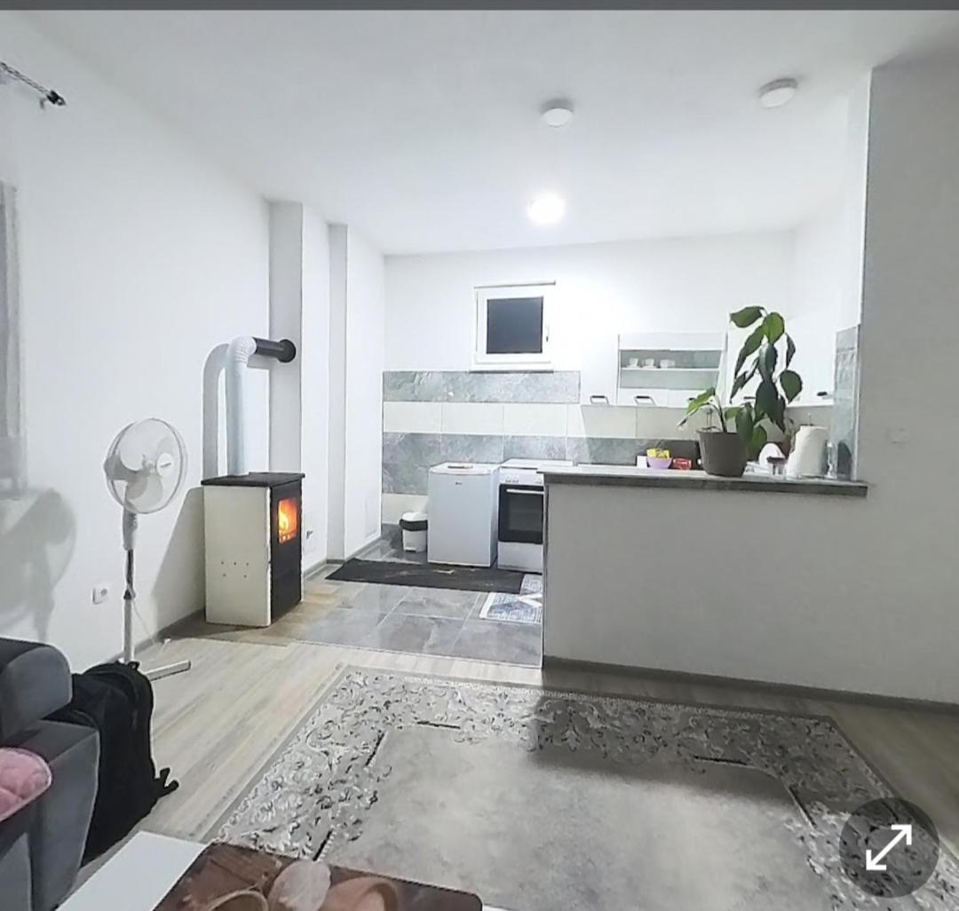 Apartman Visoko-Oaza Mira Экстерьер фото